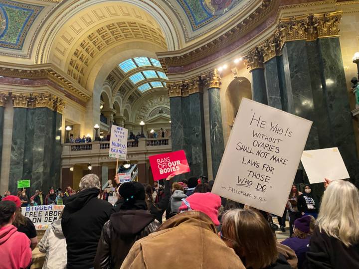 Abortion Rally Celebrates 50th Anniversary of Roe - WORT-FM 89.9