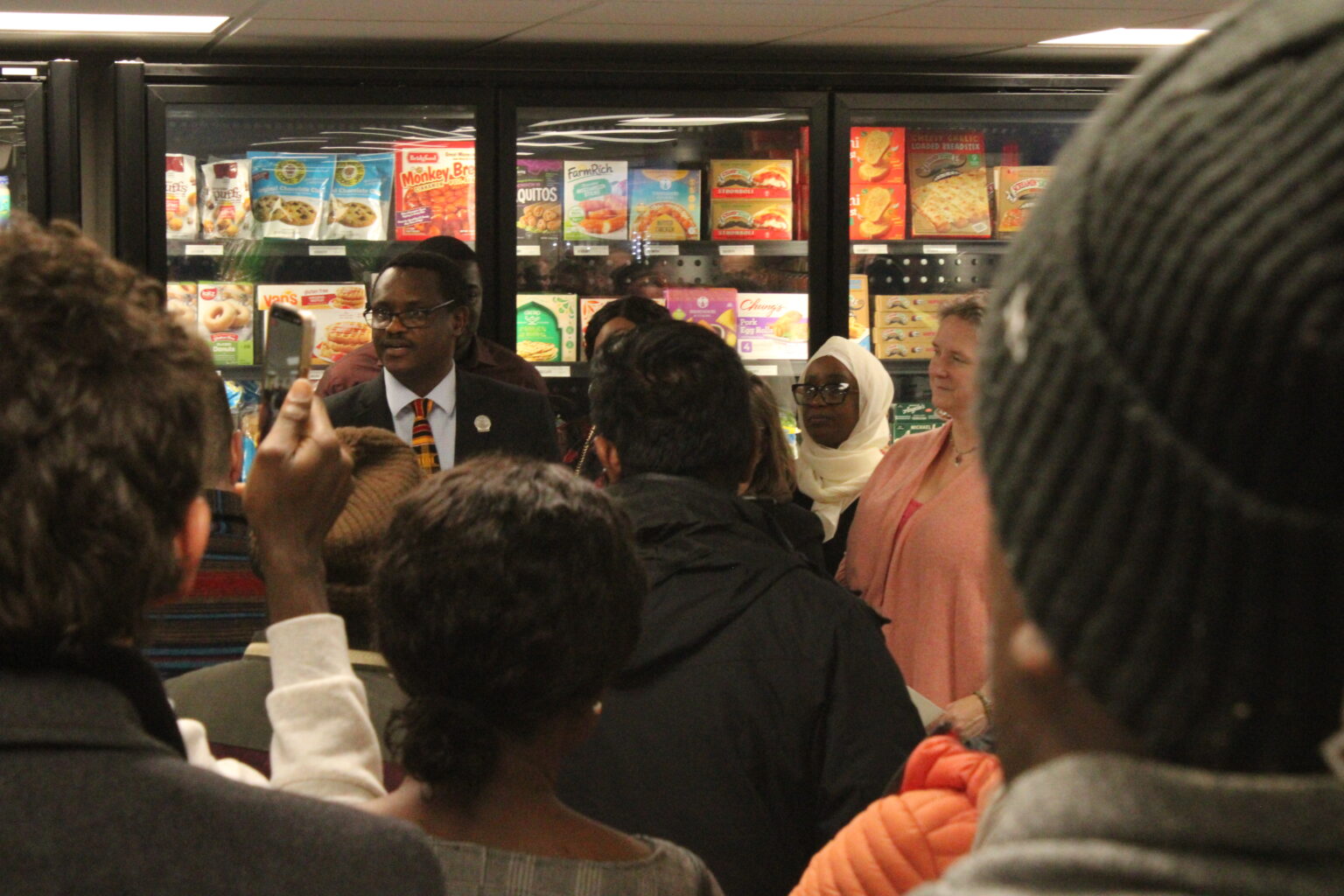 In Photos Gooh Grocery Store Opens on E Wash WORTFM 89.9